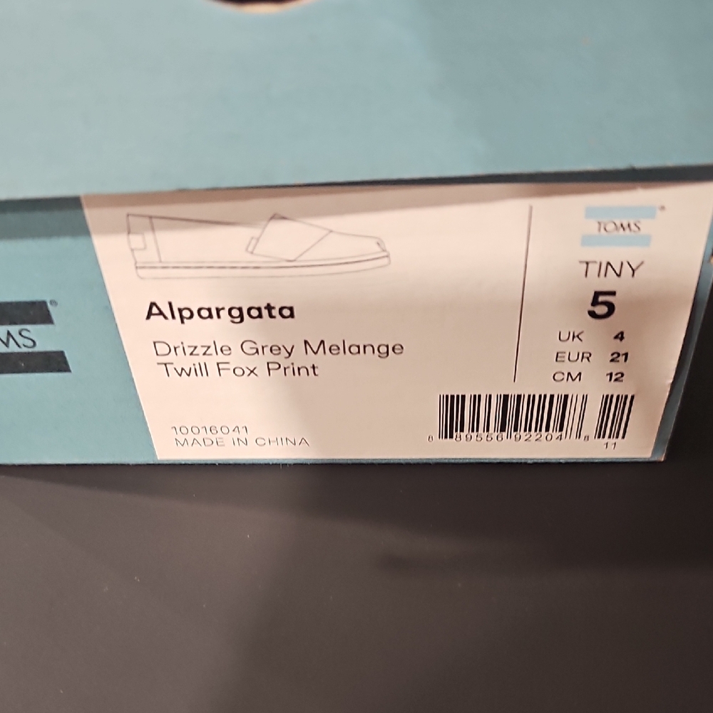 Toms Gray Slippers Cozy Comfort